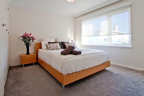 Elwood Seaside 2 Bed Retreat - QLD Tourism 2