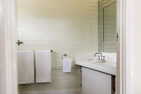 Esperance Coastal Retreat - QLD Tourism 2