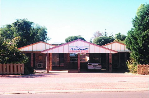 Esperance Seafront Holiday Units - QLD Tourism 0