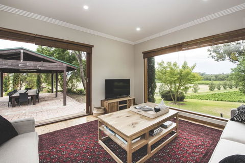Eurunderee House - QLD Tourism 2