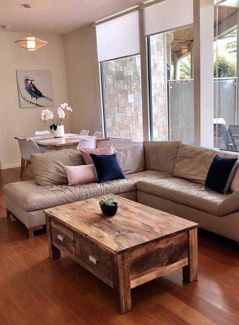 Exclusive Anglesea River Beach Apartment - QLD Tourism 3