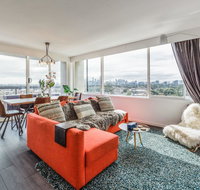 Exquisite 2 bed apartment with beach  city views - QLD Tourism