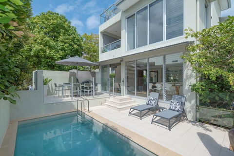 Fabulous 3 Bedroom Noosa Townhouse - QLD Tourism 1