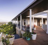 Fairway Manor Accomodation