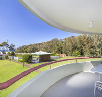 Fathoms 9 - Mollymook - QLD Tourism
