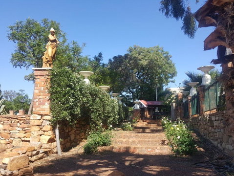 Faversham House - QLD Tourism 1
