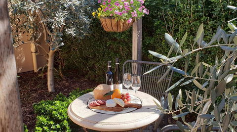 Fechner Place Barossa, 1 Bed, 1 Bath & Wine - Queensland Tourism 1