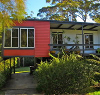 Finisterre Beach House - QLD Tourism