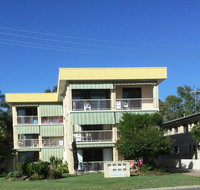 First Floor Unit with waterviews from your balcony - QLD Tourism