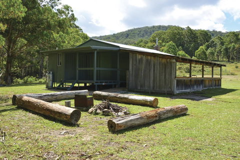Four Bull Hut - QLD Tourism 2
