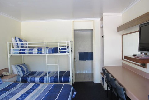 Fox Glenn Motor Inn - QLD Tourism 2