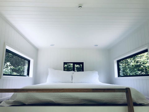 Francisco D'Anconia Tiny House - Queensland Tourism 3