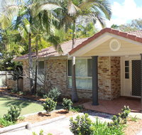 FRANGIPANI BEACH HOUSE - PET FRIENDLY 22 Belbourie Cres Boomerang Beach - QLD Tourism