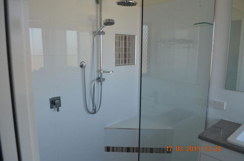 Fraser Views Bed And Breakfast - Queensland Tourism 1
