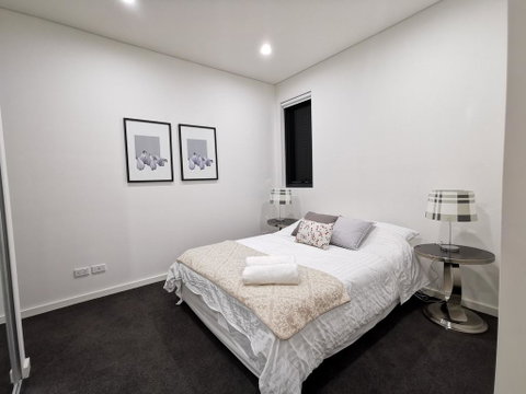 G02 Courtyard Apartment - QLD Tourism 1