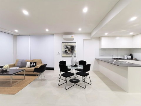 G02 Courtyard Apartment - QLD Tourism 2