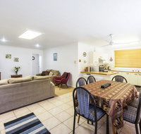Gardina Place