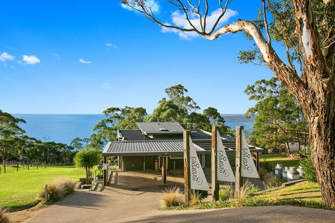 Georges Boutique Hotel And Culinary Retreat - QLD Tourism 1