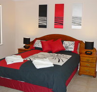 Geraldton Luxury Vacation Home - QLD Tourism
