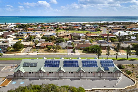 Geraldton Motor Inn - QLD Tourism 1