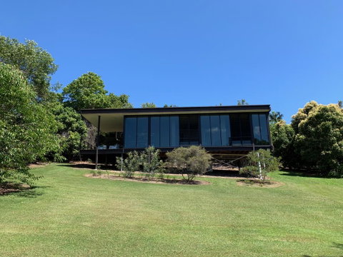 Glass On Glasshouse - QLD Tourism 3