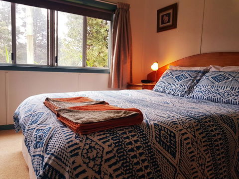 Glenbrook House & Cottage - Queensland Tourism 3