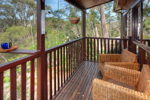 Glendell Cottage - QLD Tourism 3