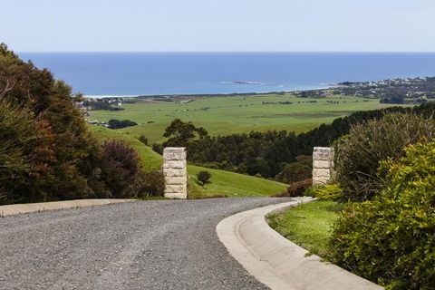 Glenoe Cottages - QLD Tourism 0