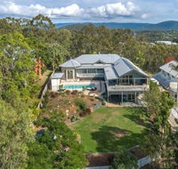 Gold Coast Stunning Home and Unit close to Theme Parks - QLD Tourism