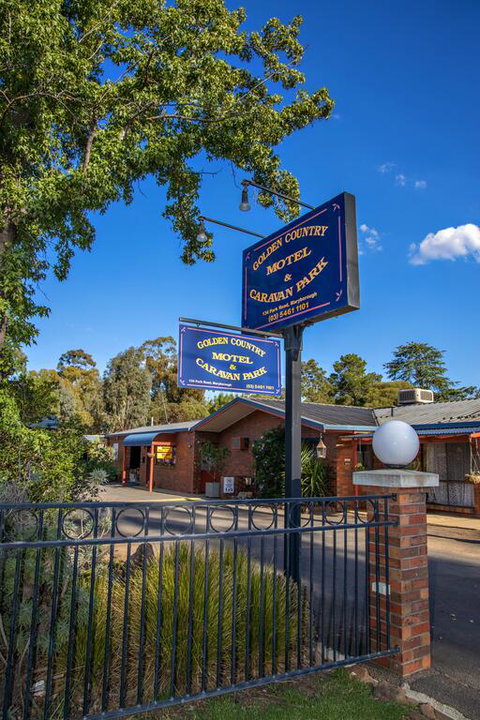 Golden Country Motel And Caravan Park - QLD Tourism 3