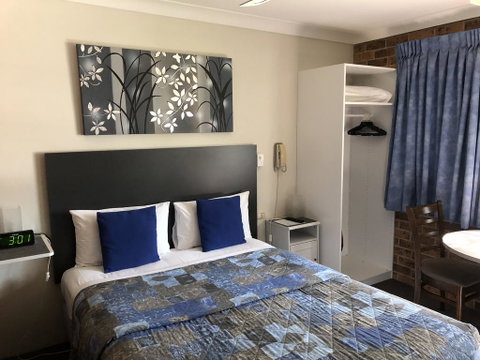 Golden Grain Motor Inn - Queensland Tourism 0