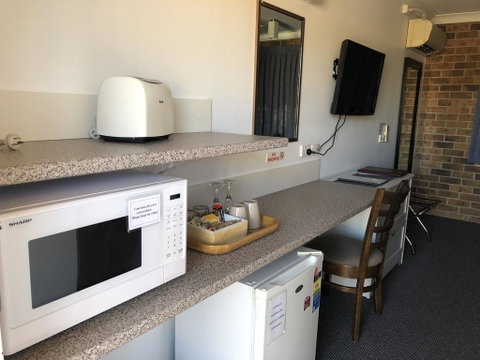 Golden Grain Motor Inn - Queensland Tourism 2