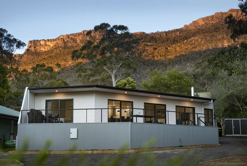 Golton In The Gap - QLD Tourism 0