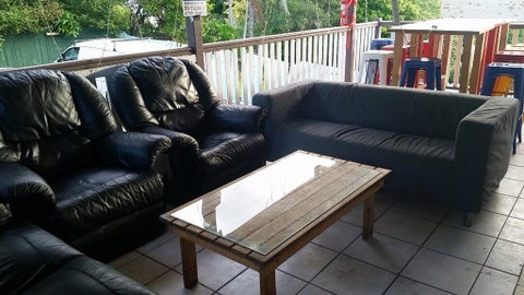 Gonow Family Backpackers Hostel - QLD Tourism 1