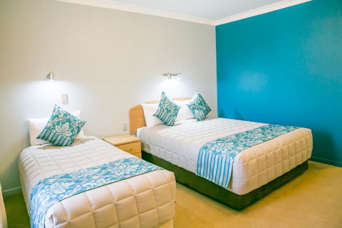 Gosford Palms Motor Inn - QLD Tourism 3