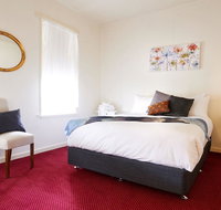 Grand Central Hotel - QLD Tourism