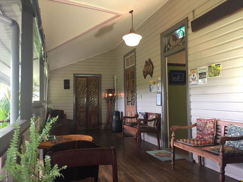 Grey Gum Lodge - QLD Tourism 2