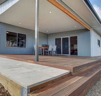 Grey On The Bay - Queensland Tourism