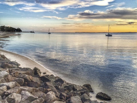 Ground Floor With Water Views And Pool! - QLD Tourism 1