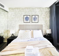 Hearty Milton Apartments - QLD Tourism