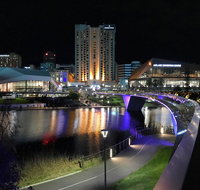 Hello Adelaide Motel and Apartments - QLD Tourism