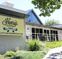 Henry's Quirindi - QLD Tourism
