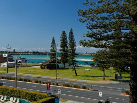 Heritage 303 - QLD Tourism 1