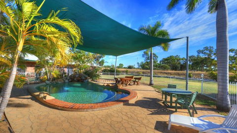 Heritage Lodge Motel - QLD Tourism 3