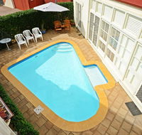 Hi 5 Luxury Holiday Apartments - QLD Tourism