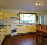 Hi View 18 Dulconghi Street - QLD Tourism