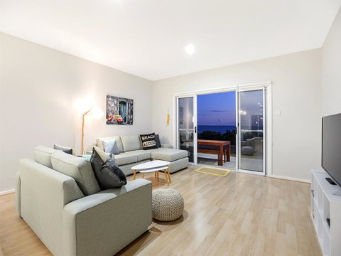 High Tide - Wallaroo Beachfront Property - Pet-Friendly - QLD Tourism 3