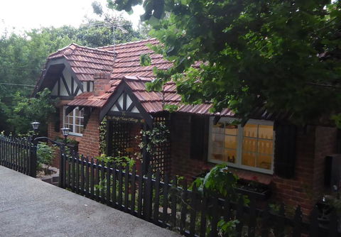High View Cottage - Queensland Tourism 2