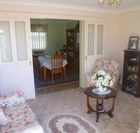 Hillview B  B Forbes - QLD Tourism