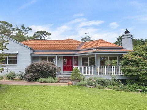 Hillview Cottage - Classic Country Comfort And Charm - Queensland Tourism 0